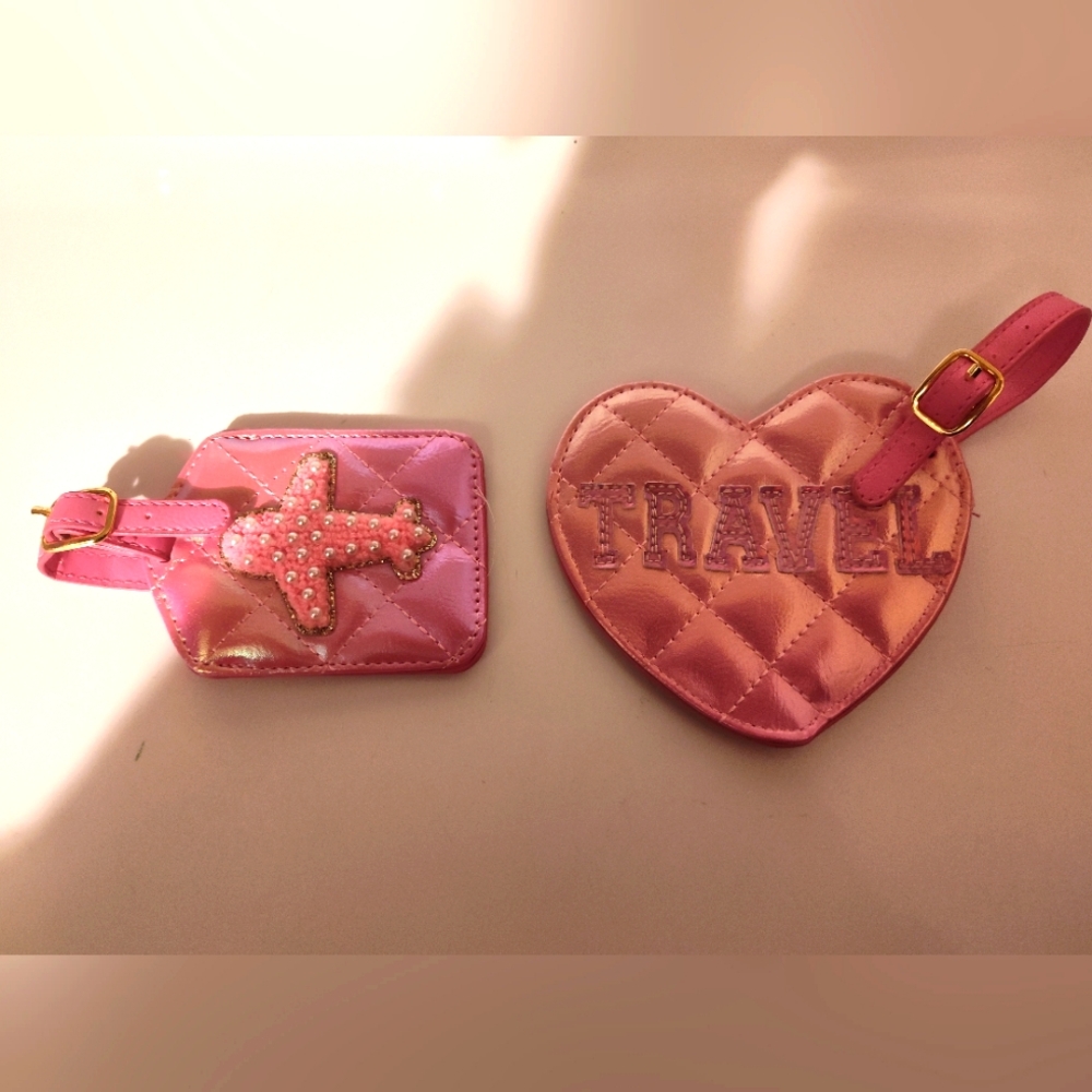 Luggages tags